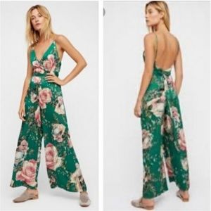 Free People Cabbage Rose Satin Floral Jumpsuit - 2 - Excellent Condition
